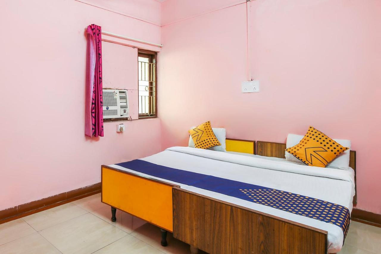 Spot On 67211 Hotel Gokul Damão Exterior foto