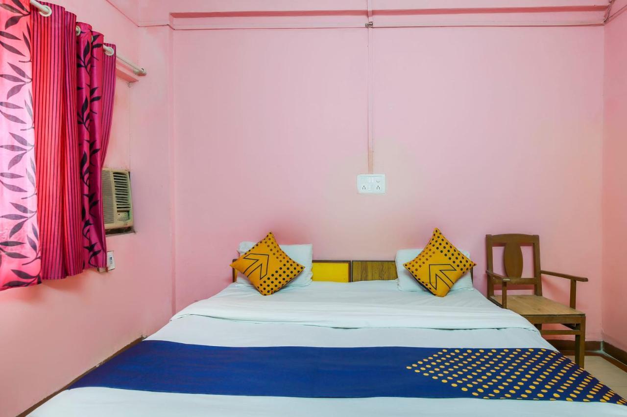 Spot On 67211 Hotel Gokul Damão Exterior foto